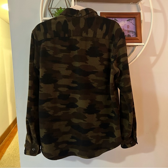 Columbia Men’s Medium M Cypress Camo Fleece Button Up Down Collared Shirt - Picture 2 of 4